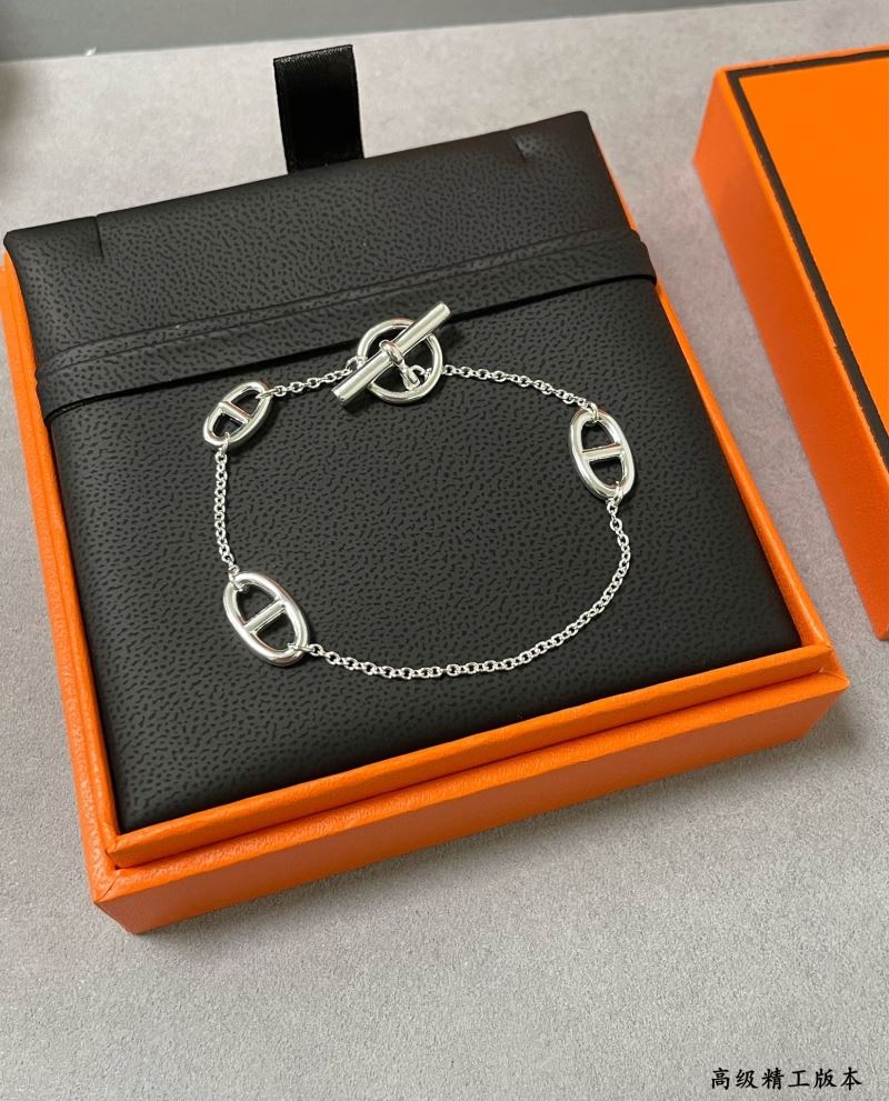 H**me5 bracelets